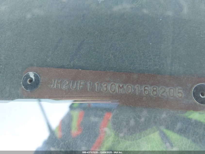 1991 Mazda B2200 Short Bed VIN: JM2UF1130M1682050 Lot: 43787039