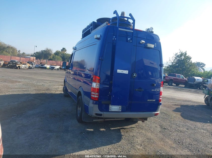 WD3PF3CC8C5628247 2012 MERCEDES-BENZ SPRINTER photo no. 3