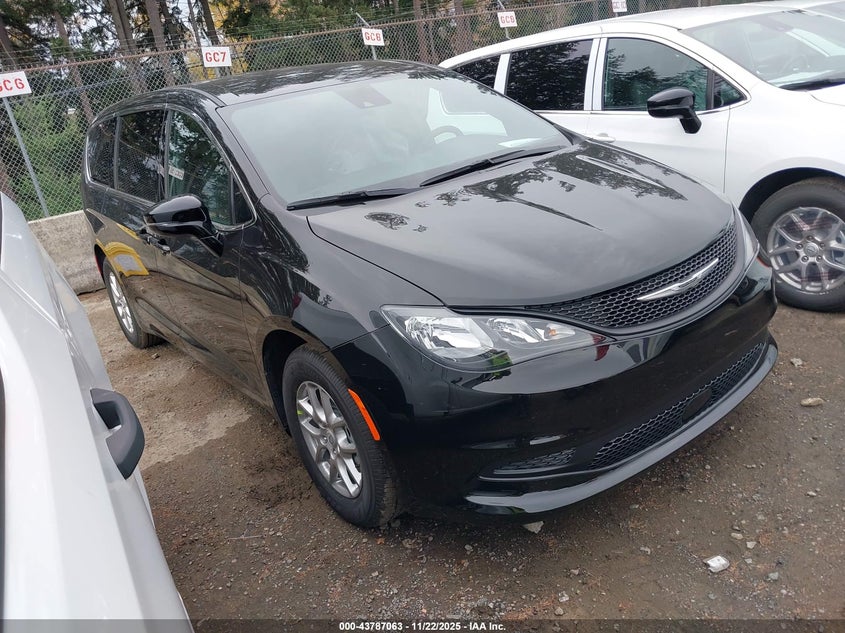 2C4RC1CG7TR192587 2026 Chrysler Voyager Lx auction photo 1