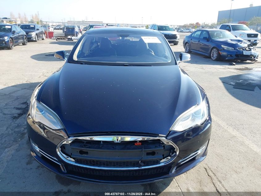 2014 Tesla Model S VIN: 5YJSA1S11EFP36911 Lot: 43787103