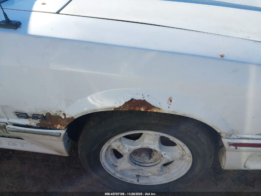 1993 Ford Mustang Gt/Cobra Gt VIN: 1FACP45E3PF144594 Lot: 43787106