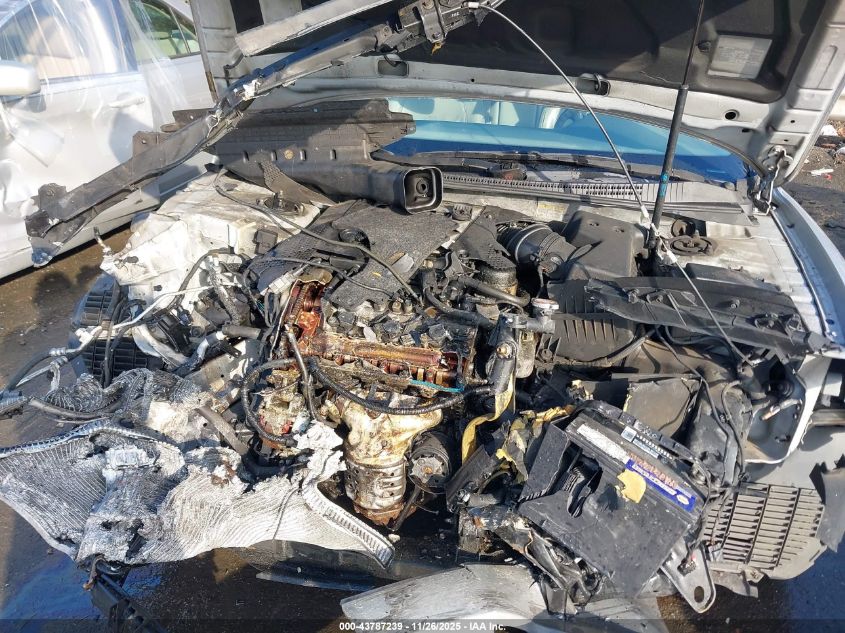 2008 Hyundai Azera Limited VIN: KMHFC46F38A289526 Lot: 43787239