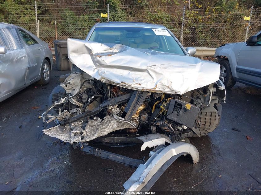 2008 Hyundai Azera Limited VIN: KMHFC46F38A289526 Lot: 43787239