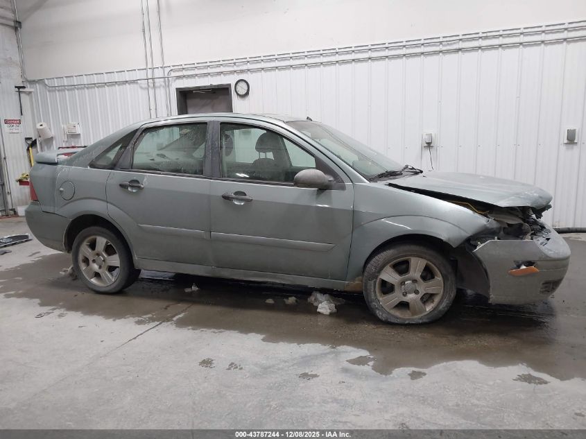 2005 Ford Focus Zx4 VIN: 1FAHP34N25W194112 Lot: 43787244