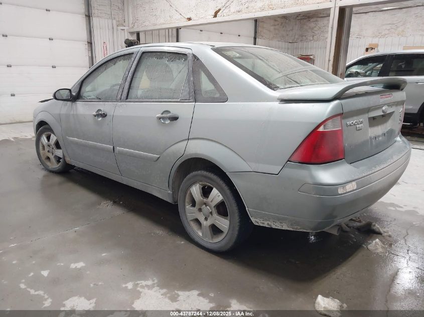 1FAHP34N25W194112 2005 FORD FOCUS photo no. 3