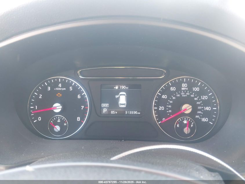 2019 Kia Sorento 2.4L Lx VIN: 5XYPG4A39KG513495 Lot: 43787295