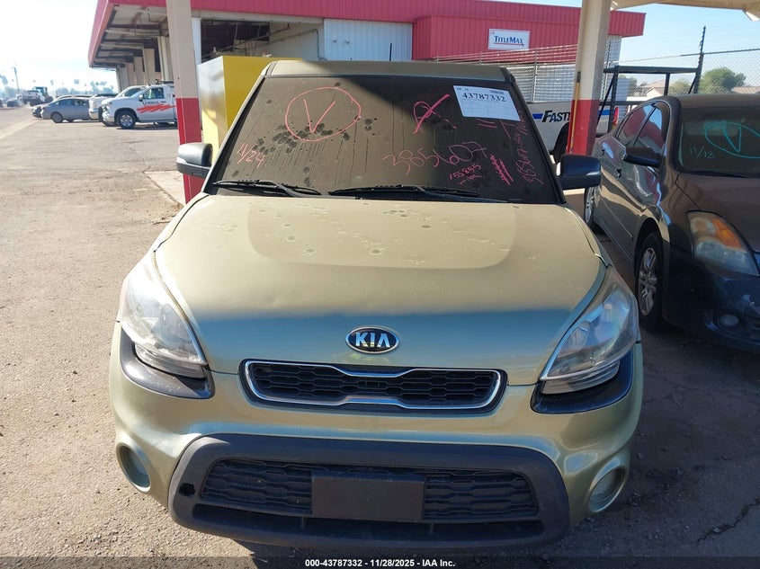 KNDJT2A61C7385607 2012 KIA SOUL photo no. 6