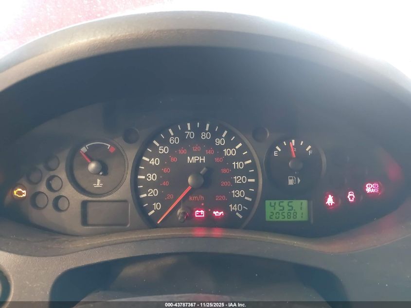 2005 Ford Focus Zx5 VIN: 3FAFP37N85R136818 Lot: 43787367