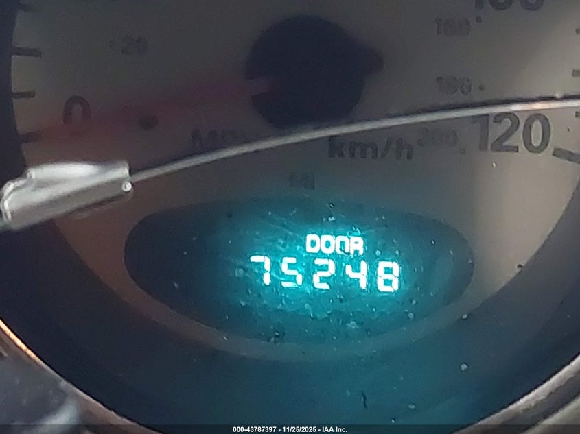 2002 Chrysler Pt Cruiser Limited VIN: 3C8FY68B52T233338 Lot: 43787397