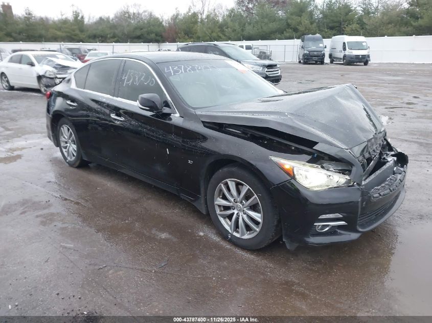 INFINITI Q50 PREMIUM