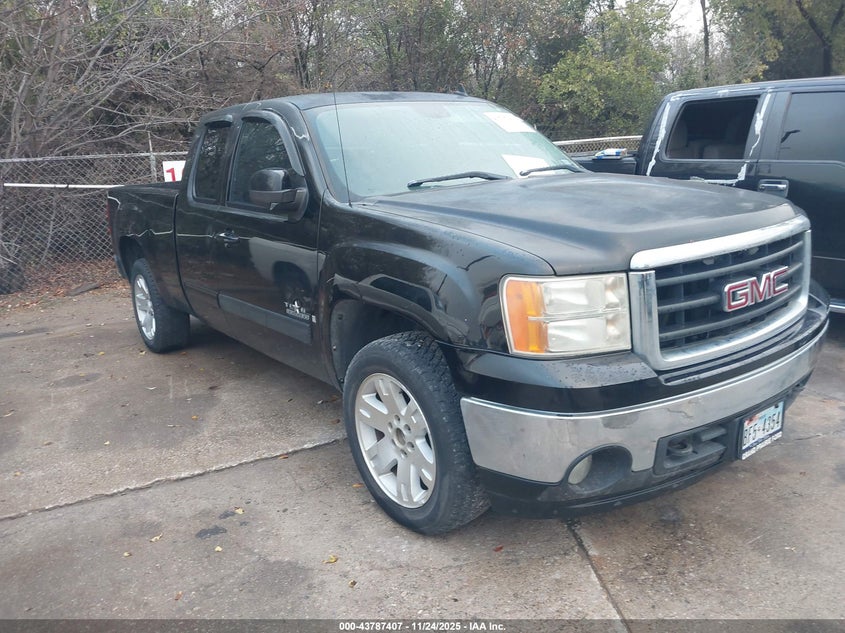 1GTEC19J28Z319504 2008 GMC SIERRA photo no. 4