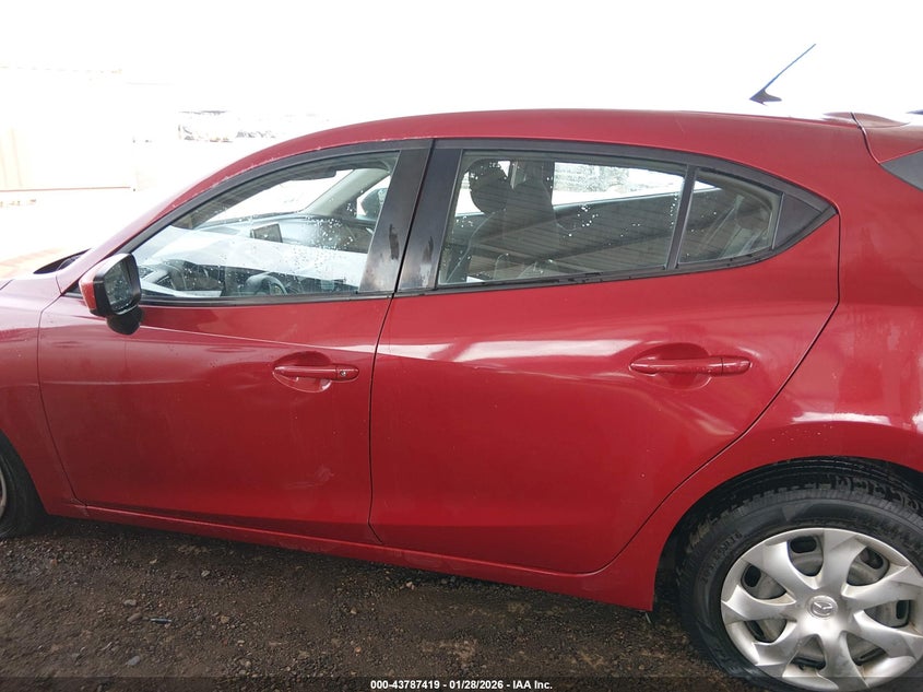 2015 Mazda Mazda3 I Sport VIN: JM1BM1K76F1247118 Lot: 43787419