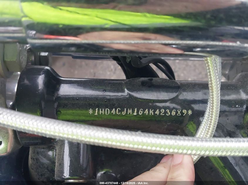 2004 Harley-Davidson Xl883 C VIN: 1HD4CJM164K423689 Lot: 43787448