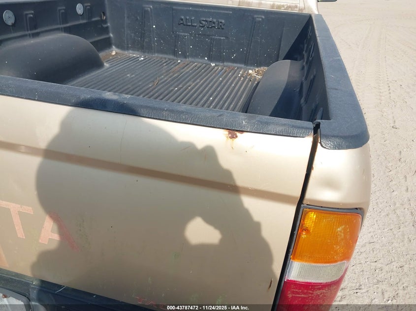 1996 Toyota Tacoma Xtracab VIN: 4TAVL52N0TZ150639 Lot: 43787472