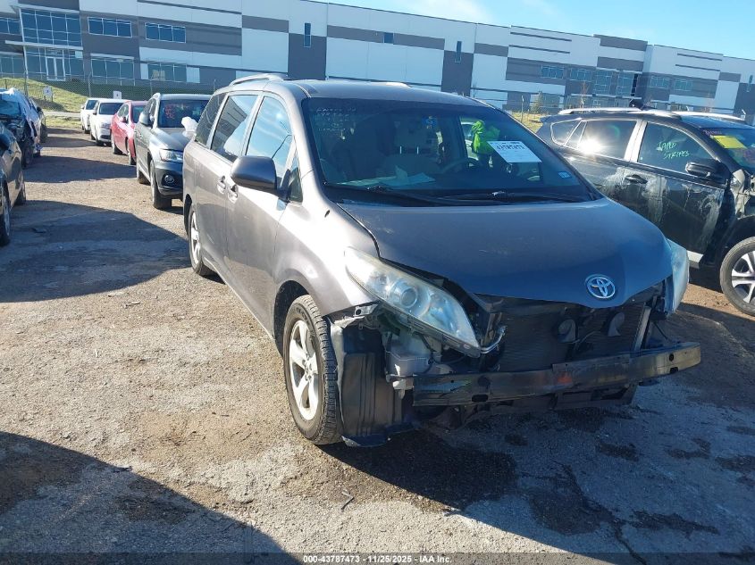 TOYOTA SIENNA LE V6 8 PASSENGER