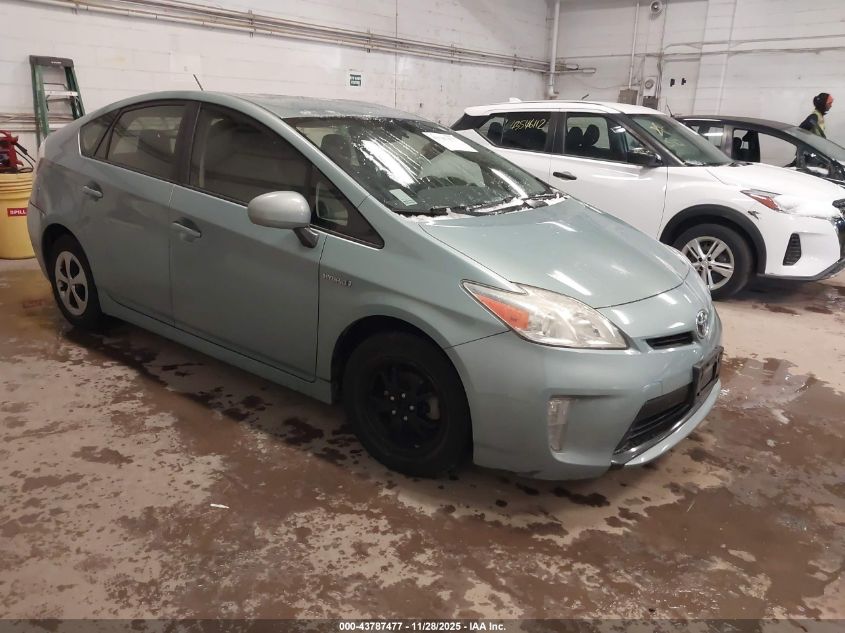 TOYOTA PRIUS THREE
