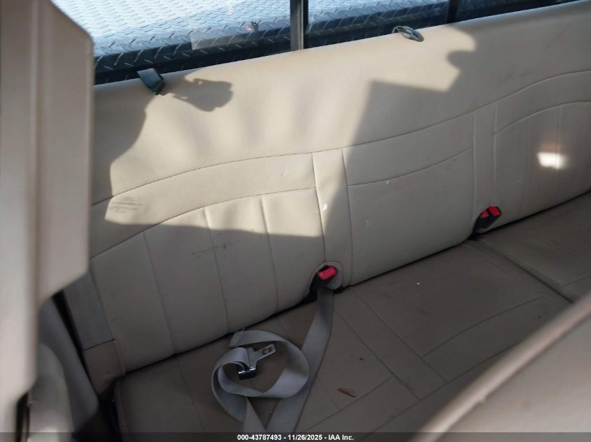 2001 Ford F-150 Lariat/Xl/Xlt VIN: 1FTRX17L71NA29296 Lot: 43787493