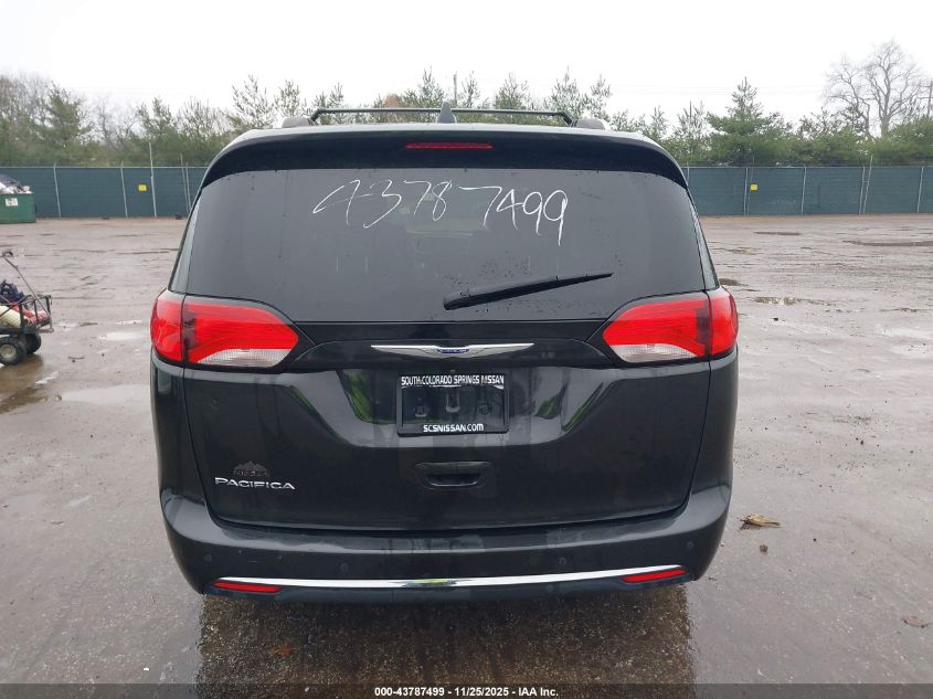 2019 Chrysler Pacifica Touring L VIN: 2C4RC1BG0KR650938 Lot: 43787499