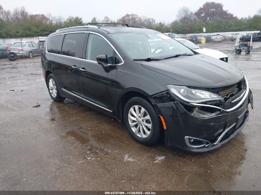 CHRYSLER PACIFICA TOURING L