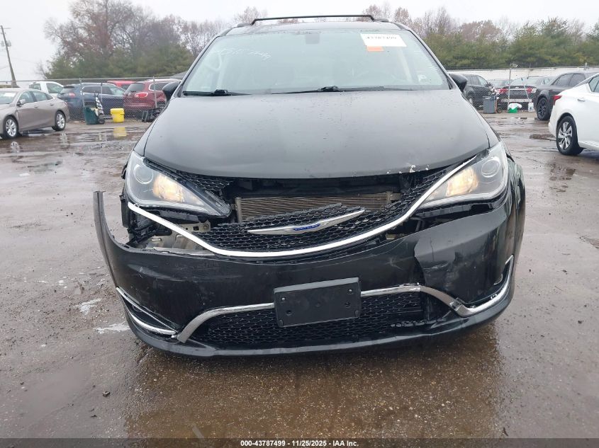 2019 Chrysler Pacifica Touring L VIN: 2C4RC1BG0KR650938 Lot: 43787499