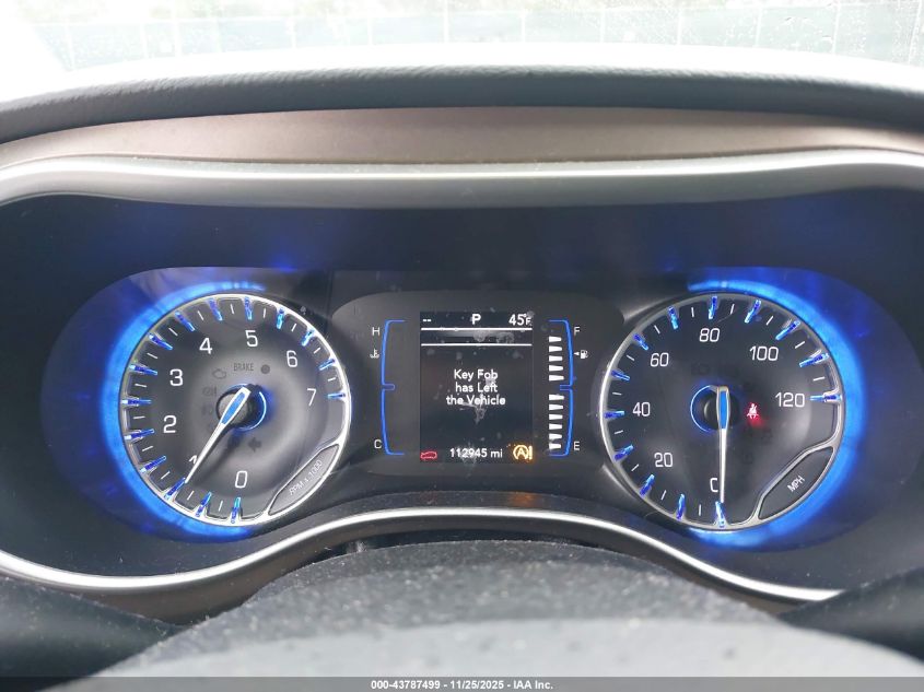 2019 Chrysler Pacifica Touring L VIN: 2C4RC1BG0KR650938 Lot: 43787499