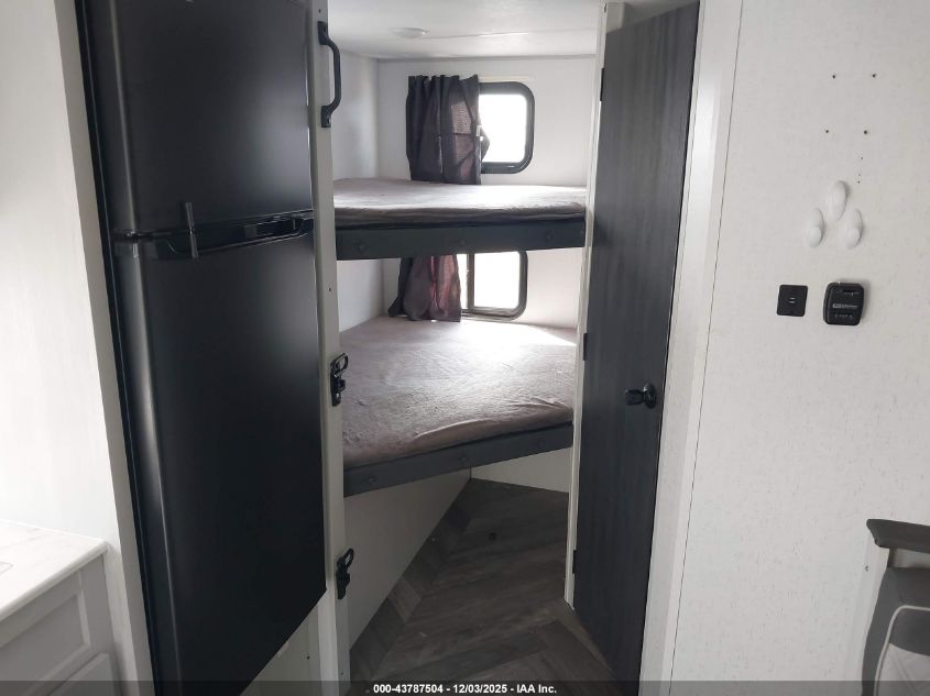 2022 Salem Fsx VIN: 5ZT2SMGC1NN800020 Lot: 43787504