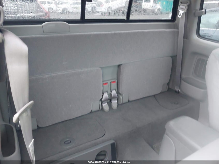 2002 Toyota Tacoma Prerunner V6 VIN: 5TESN92N72Z010549 Lot: 43787578