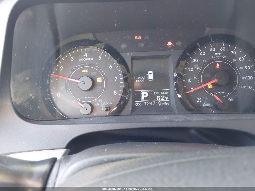 2015 Toyota Sienna Le 8 Passenger VIN: 5TDKK3DC7FS658381 Lot: 43787581