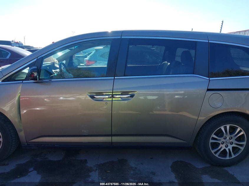 2013 Honda Odyssey Ex-L VIN: 5FNRL5H61DB049882 Lot: 43787585