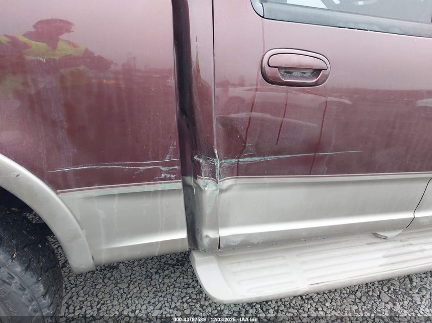 1FTRW08L81KA22824 2001 FORD F-150 photo no. 6