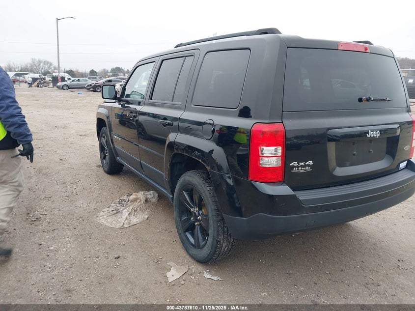 1C4NJRAB9CD658260 2012 JEEP LIBERTY (PATRIOT) photo no. 3