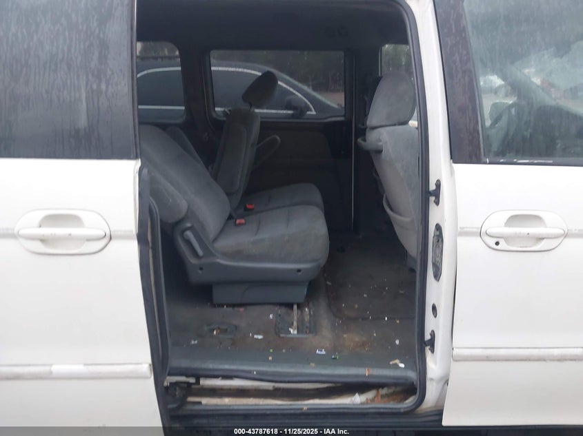 2000 Honda Odyssey Ex VIN: 2HKRL1867YH623465 Lot: 43787618