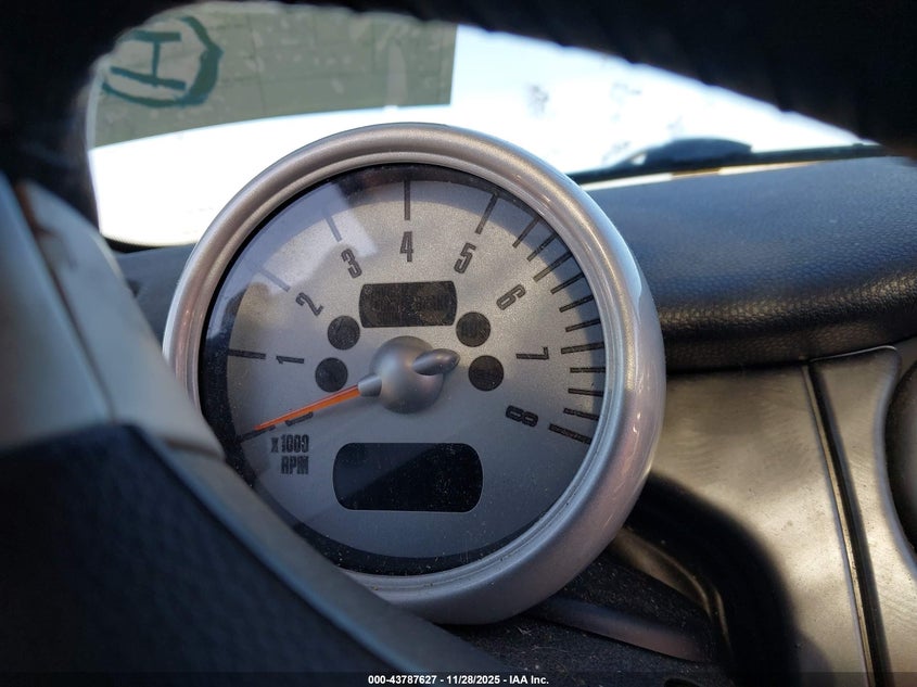 2003 Mini Cooper S VIN: WMWRE33463TD61423 Lot: 43787627