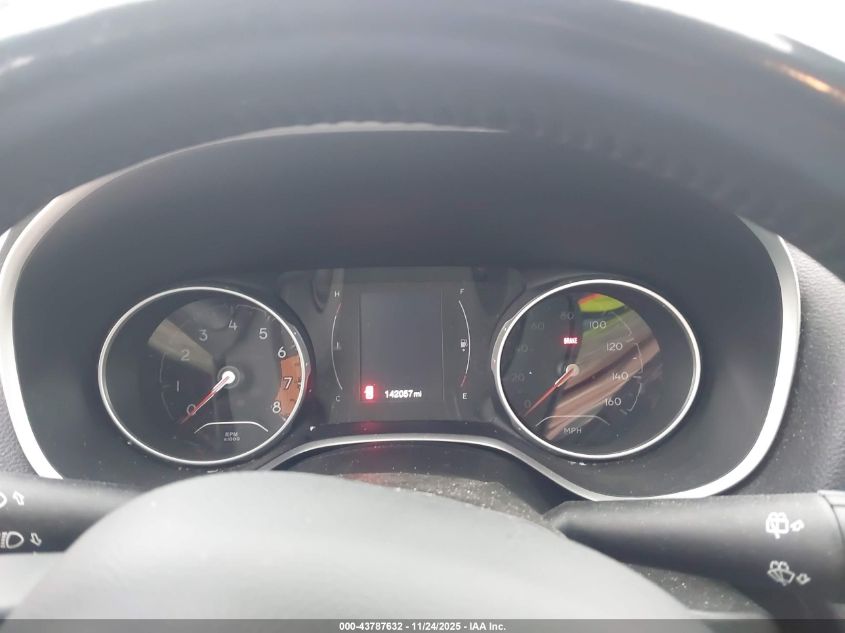 2017 Jeep New Compass Sport 4X4 VIN: 3C4NJDAB6HT642537 Lot: 43787632