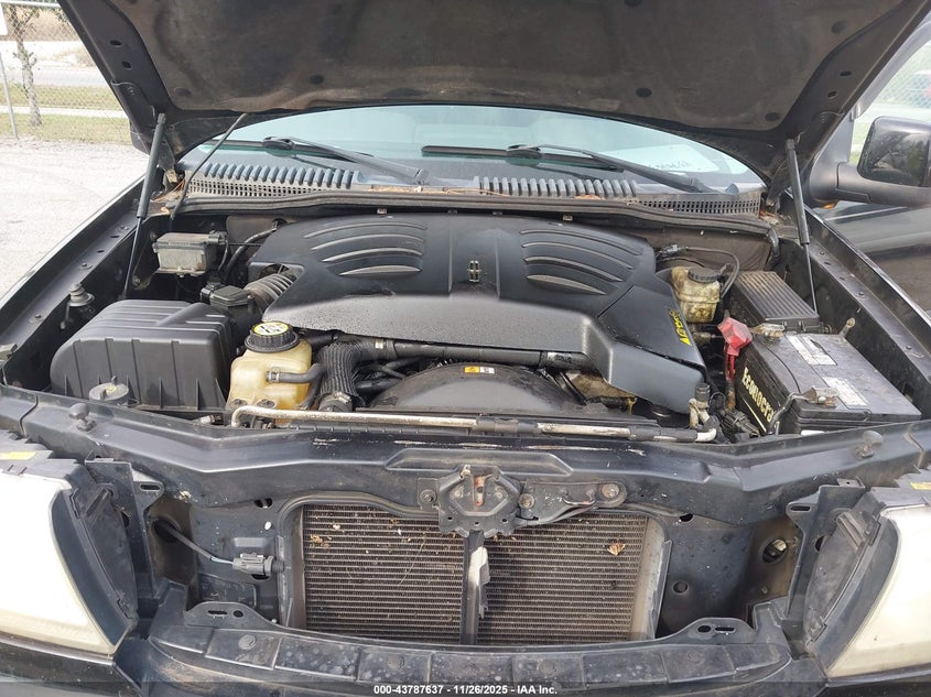 2005 Lincoln Aviator VIN: 5LMEU88H05ZJ07998 Lot: 43787637