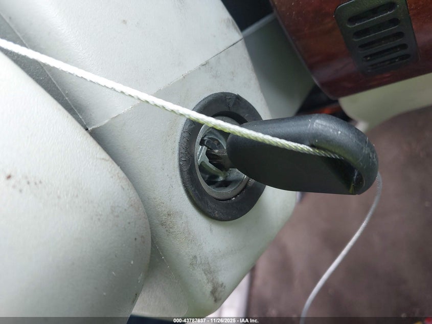 2005 Lincoln Aviator VIN: 5LMEU88H05ZJ07998 Lot: 43787637