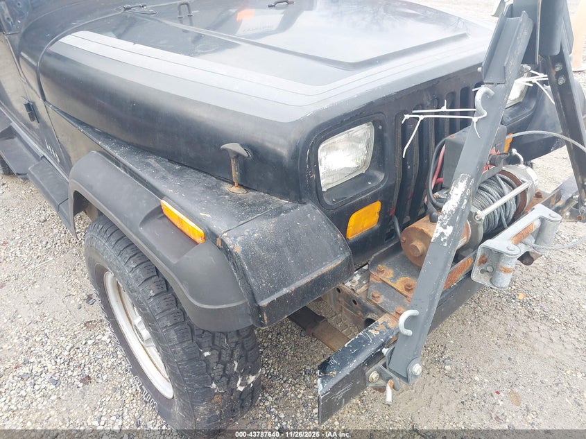 1988 Jeep Wrangler Sport VIN: 2BCCV81K2JB521378 Lot: 43787640