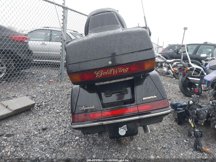 1994 Honda Gl1500 A VIN: 1HFSC2201RA600452 Lot: 43787641