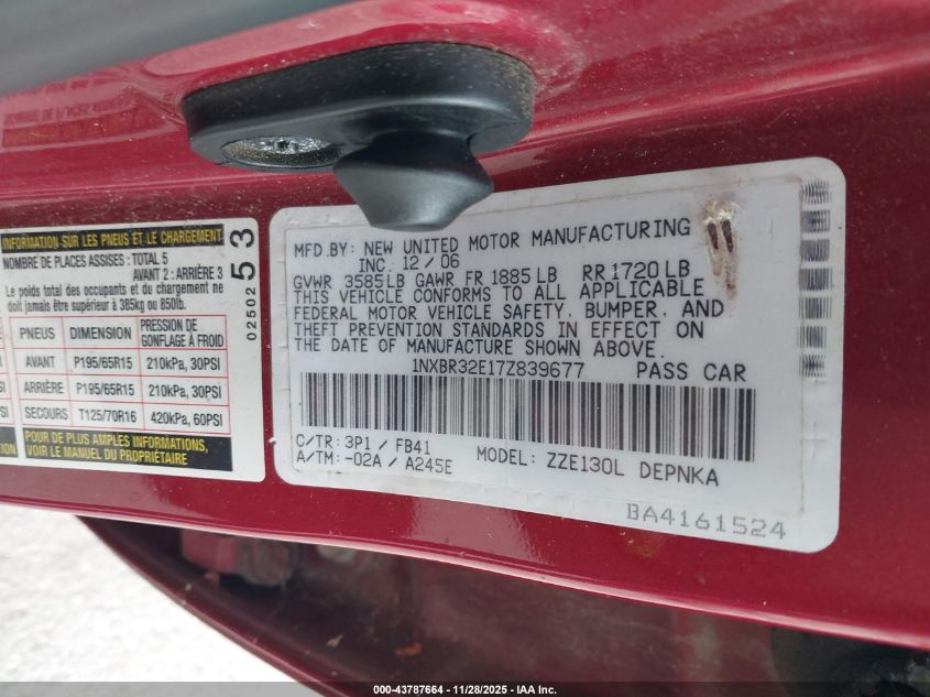 2007 Toyota Corolla Le VIN: 1NXBR32E17Z839677 Lot: 43787664