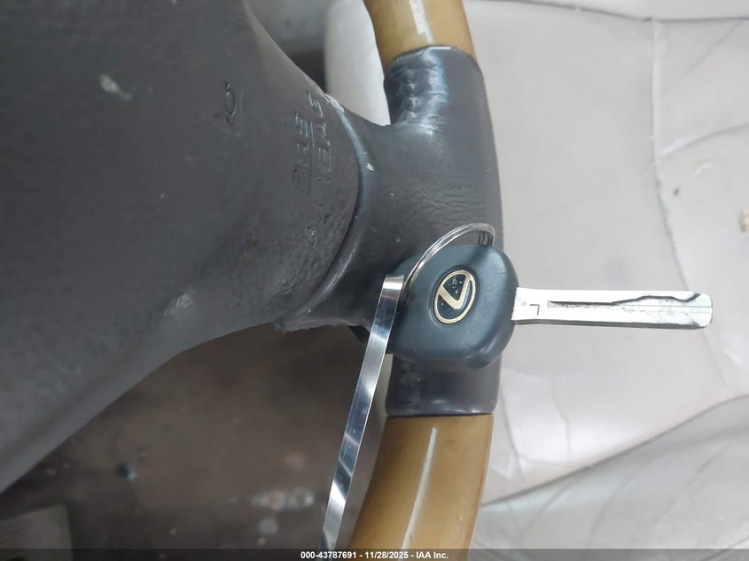 2004 Lexus Rx 330 VIN: 2T2HA31U44C001078 Lot: 43787691