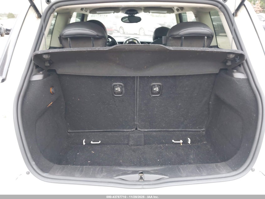 2011 Mini Cooper S VIN: WMWSV3C57BTY12719 Lot: 43787710