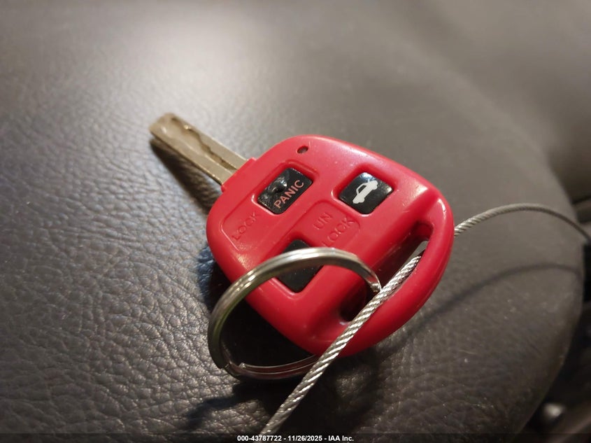 2002 Lexus Es 300 VIN: JTHBF30G320049541 Lot: 43787722