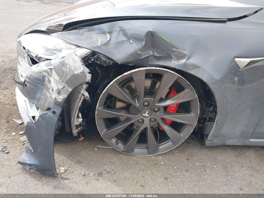 2020 Tesla Model S Performance Dual Motor All-Wheel Drive VIN: 5YJSA1E47LF358287 Lot: 43787729