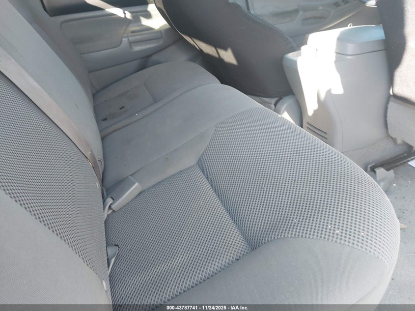 2006 Toyota Tacoma Base V6 VIN: 5TELU42N66Z307635 Lot: 43787741