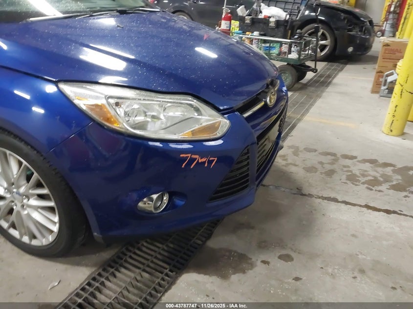 2012 Ford Focus Sel VIN: 1FAHP3M27CL421590 Lot: 43787747