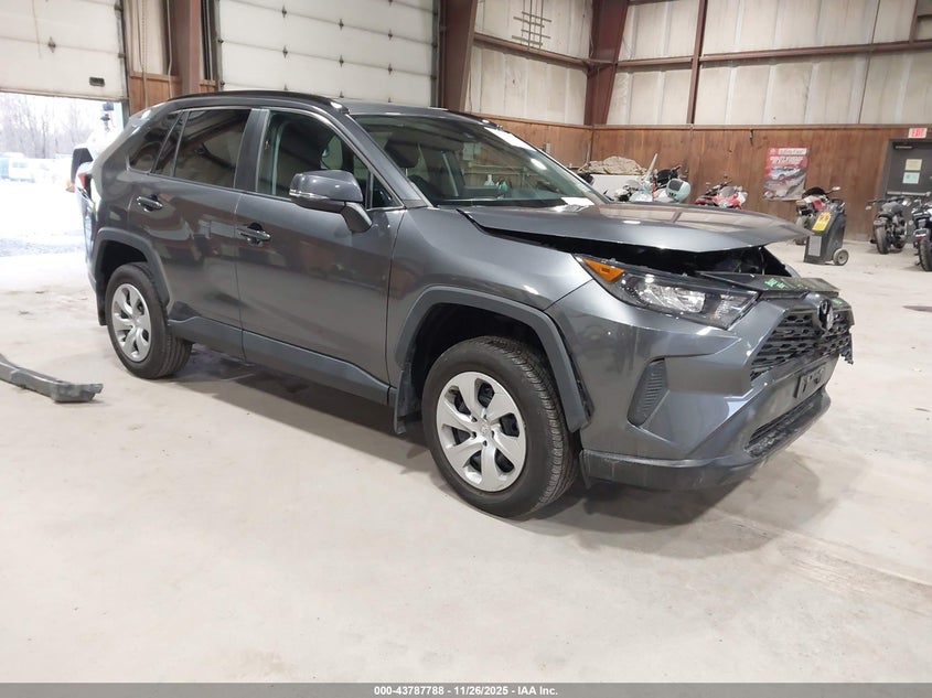TOYOTA RAV4 LE