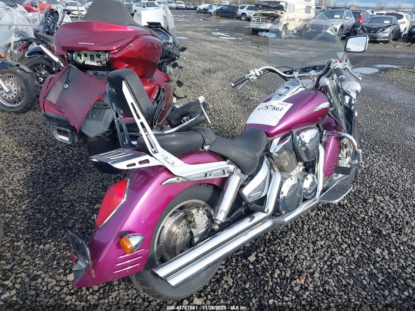 1HFSC52365A209187 2005 HONDA VTX photo no. 4