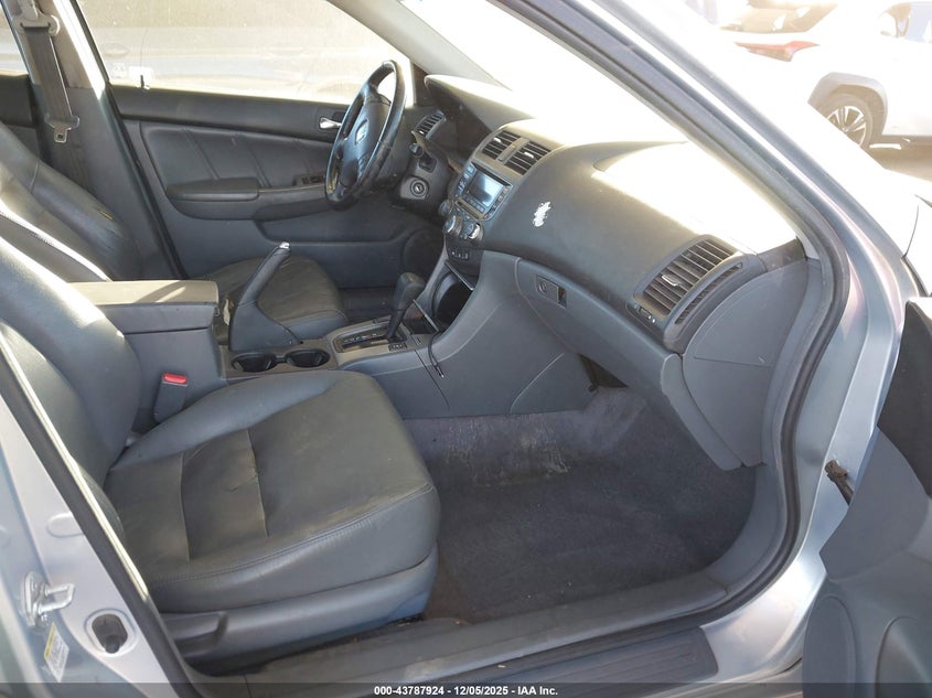 JHMCN364X5C019184 2005 HONDA ACCORD photo no. 5