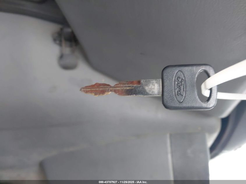 2006 Ford E-250 Commercial/Recreational VIN: 1FTNE24L96DA37427 Lot: 43787927