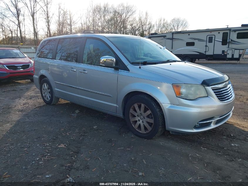 CHRYSLER TOWN & COUNTRY TOURING-L